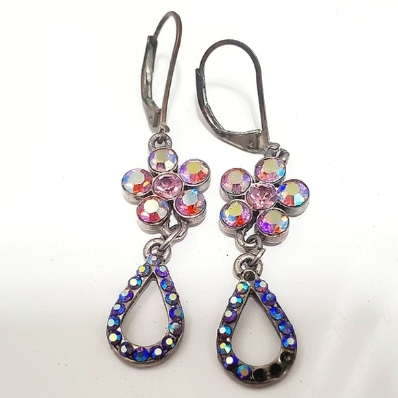 Irridescent Crystal Flower Hook Earrings.Drop Flower Earrings. 🌴 - Picture 1 of 6